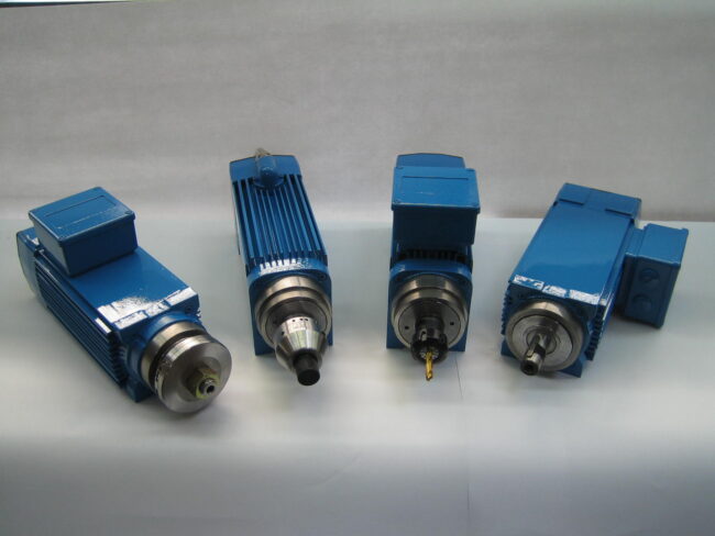 Žemo centro elektros varikliai