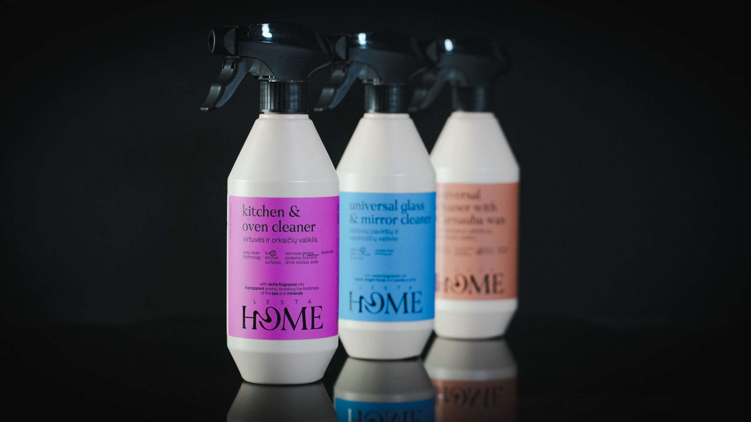 Lipnių etikečių gamyba Lipnių etikečių gamyba